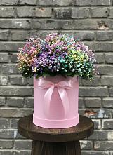 Цветочная композиция из Гипсофила и Розы в шляпной коробке в Преображенское