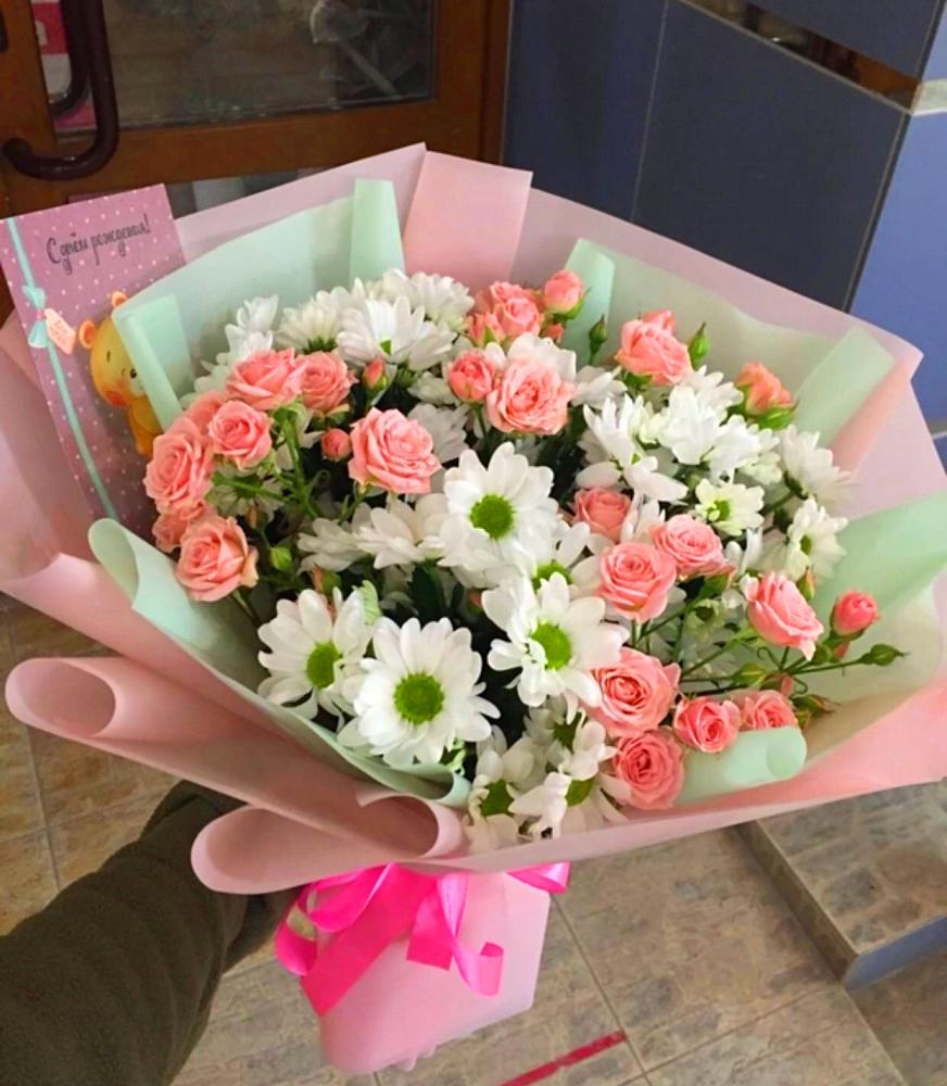 Букет цветов из: Розы и Хризантемы в Преображенское