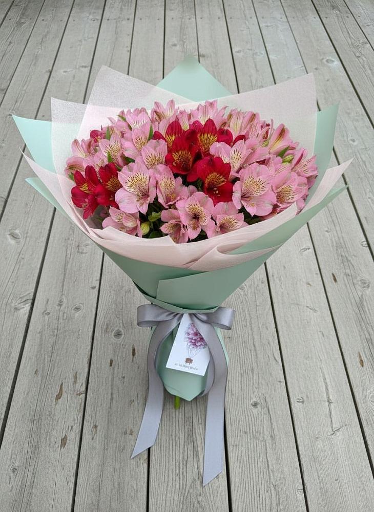 Букет цветов из: Альстромерии в Преображенское