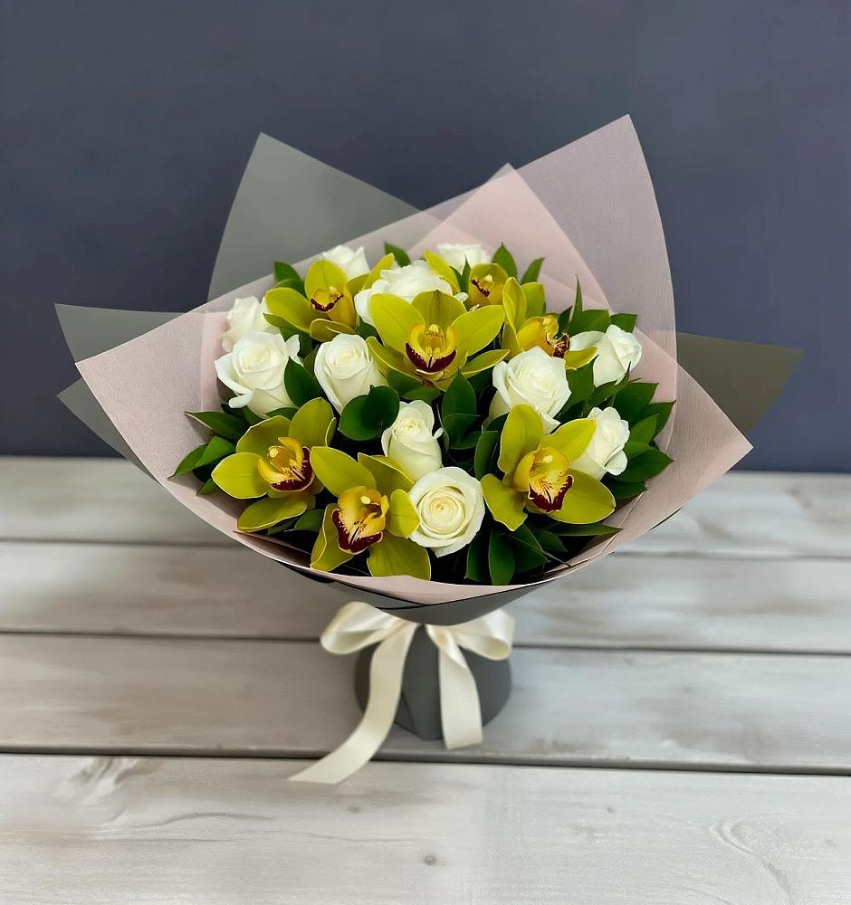 Букет цветов из: Орхидеи и Розы в Преображенское