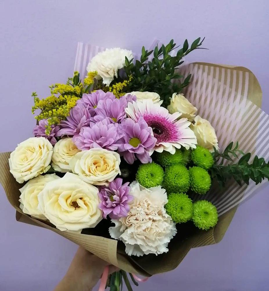 Букет цветов из: Хризантемы, Розы, Гвоздики и Герберы в Преображенское