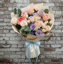Букет цветов из:  Розы, Лизиантусы и Гвоздики в Преображенское